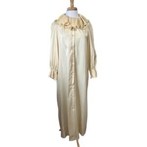 Distinctly EVELYN PEARSON Art Deco Ivory Satin Dressing Gown Pleated Ruffle